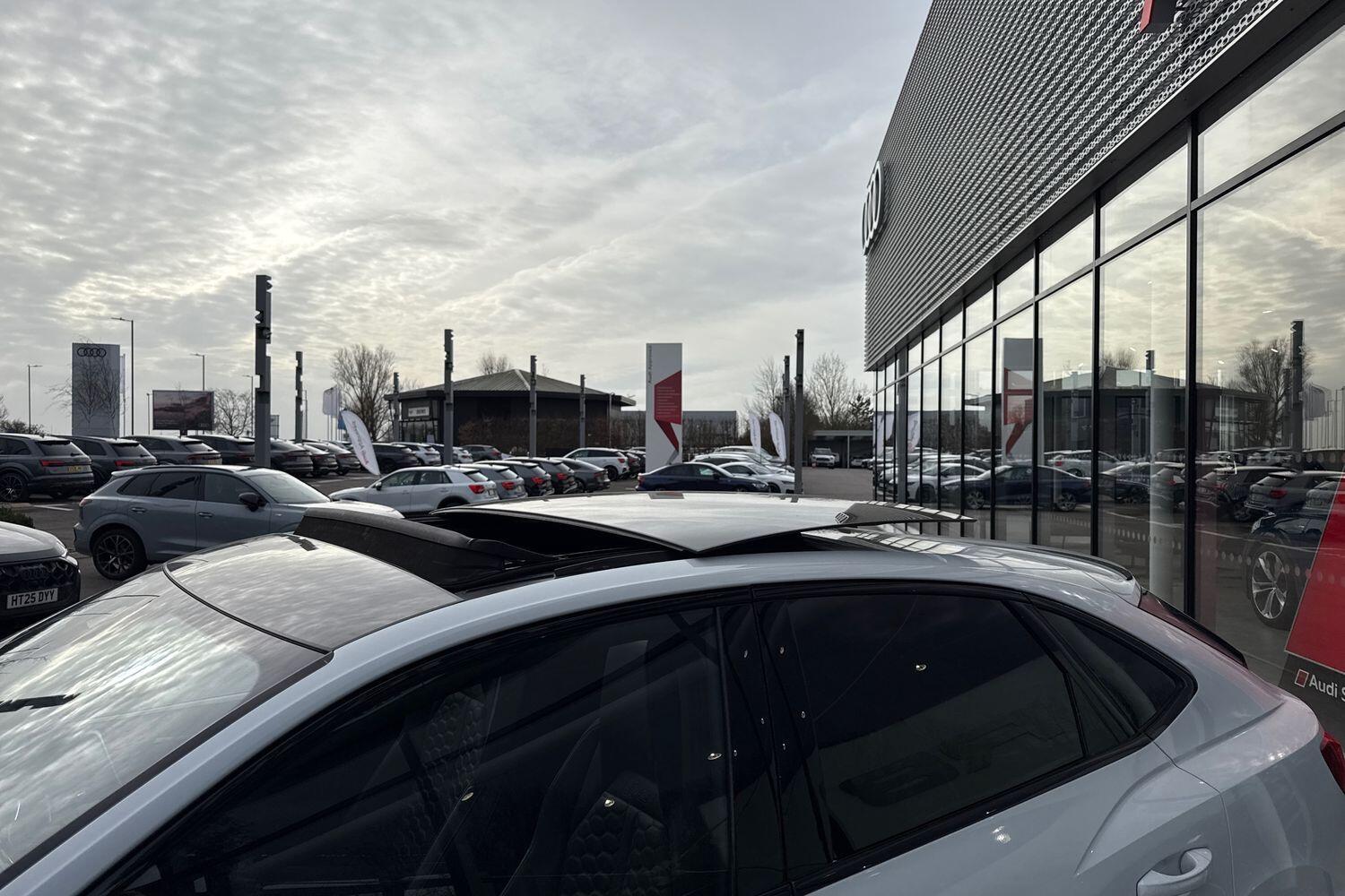 Used Audi RS Q3 2023 for sale - 77624937: Photo 6