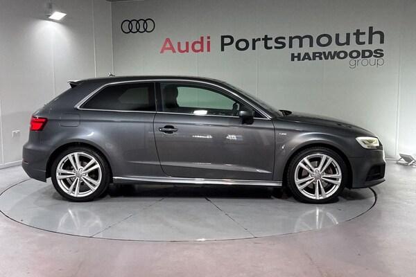 Used Audi A3 2016 for sale - 76189541: Photo 2