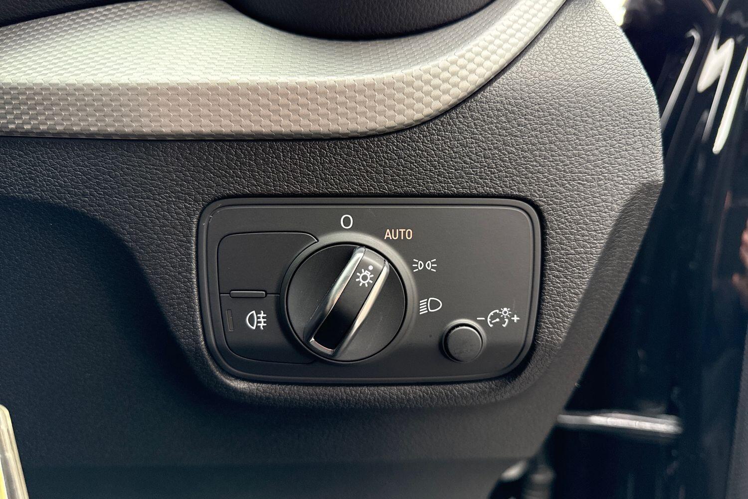 Used Audi Q2 for sale - 77305182: Photo 35