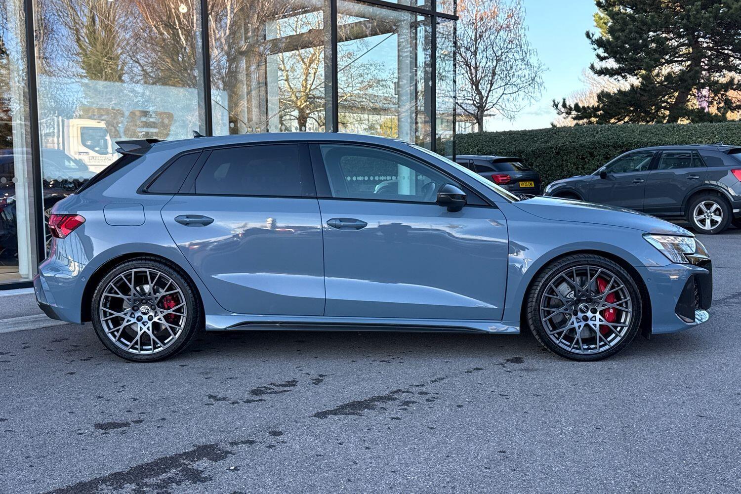 Used Audi RS3 2025 for sale - 77695664: Photo 2