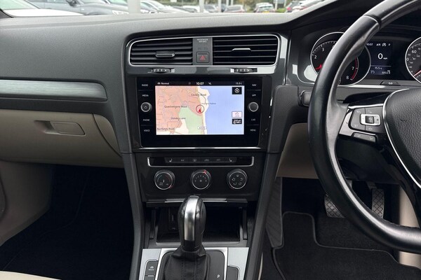 Used Volkswagen Golf 2019 for sale - 76259136: Photo 36