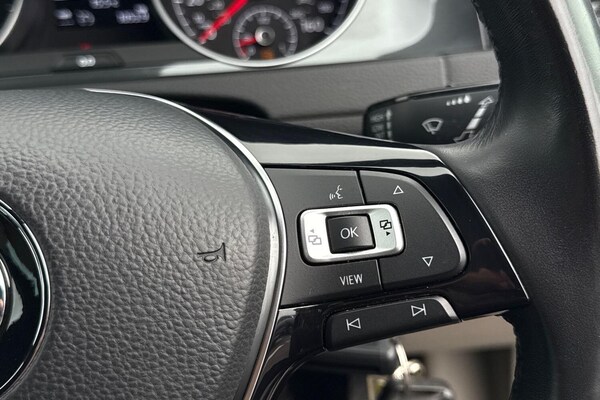 Used Volkswagen Golf 2019 for sale - 76259136: Photo 38