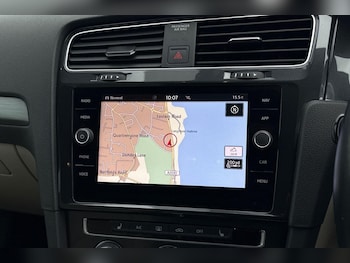 Used Volkswagen Golf 2019 for sale - 76259136: Photo 4
