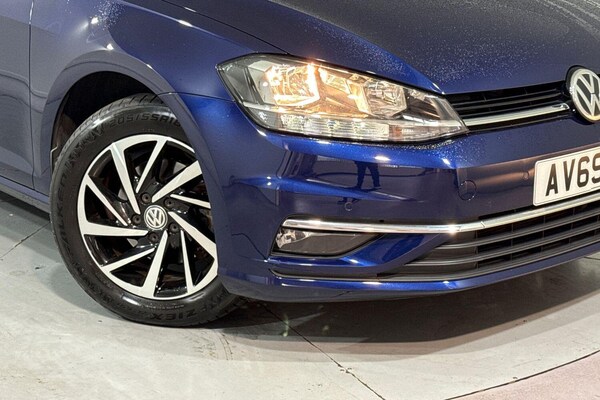 Used Volkswagen Golf 2019 for sale - 76259136: Photo 6