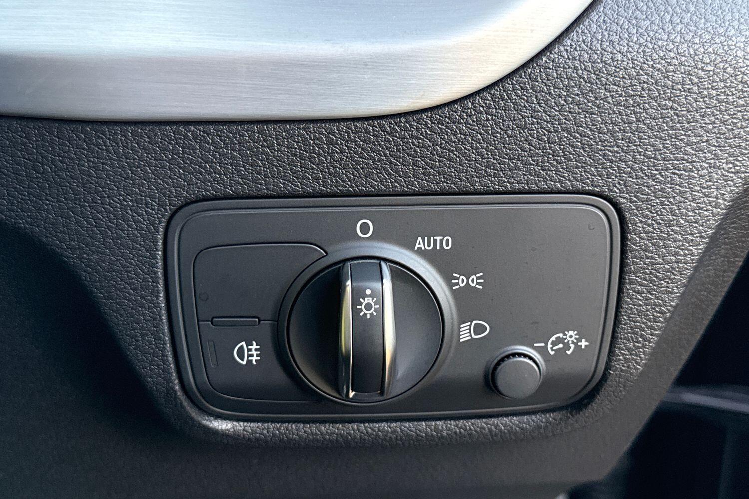 Used Audi Q2 2022 for sale - 76572639: Photo 39