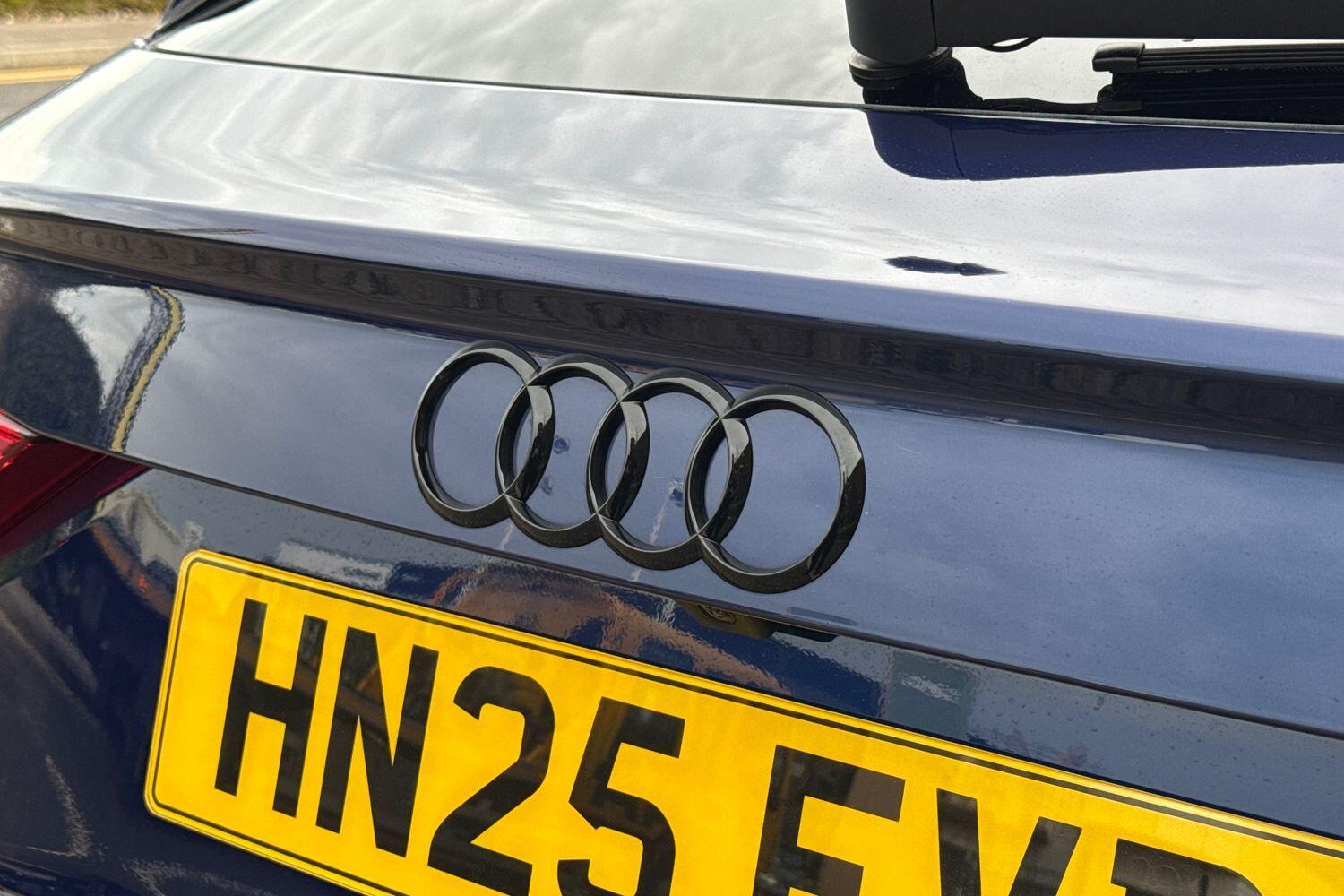 Used Audi Q3 2025 for sale - 76561987: Photo 15