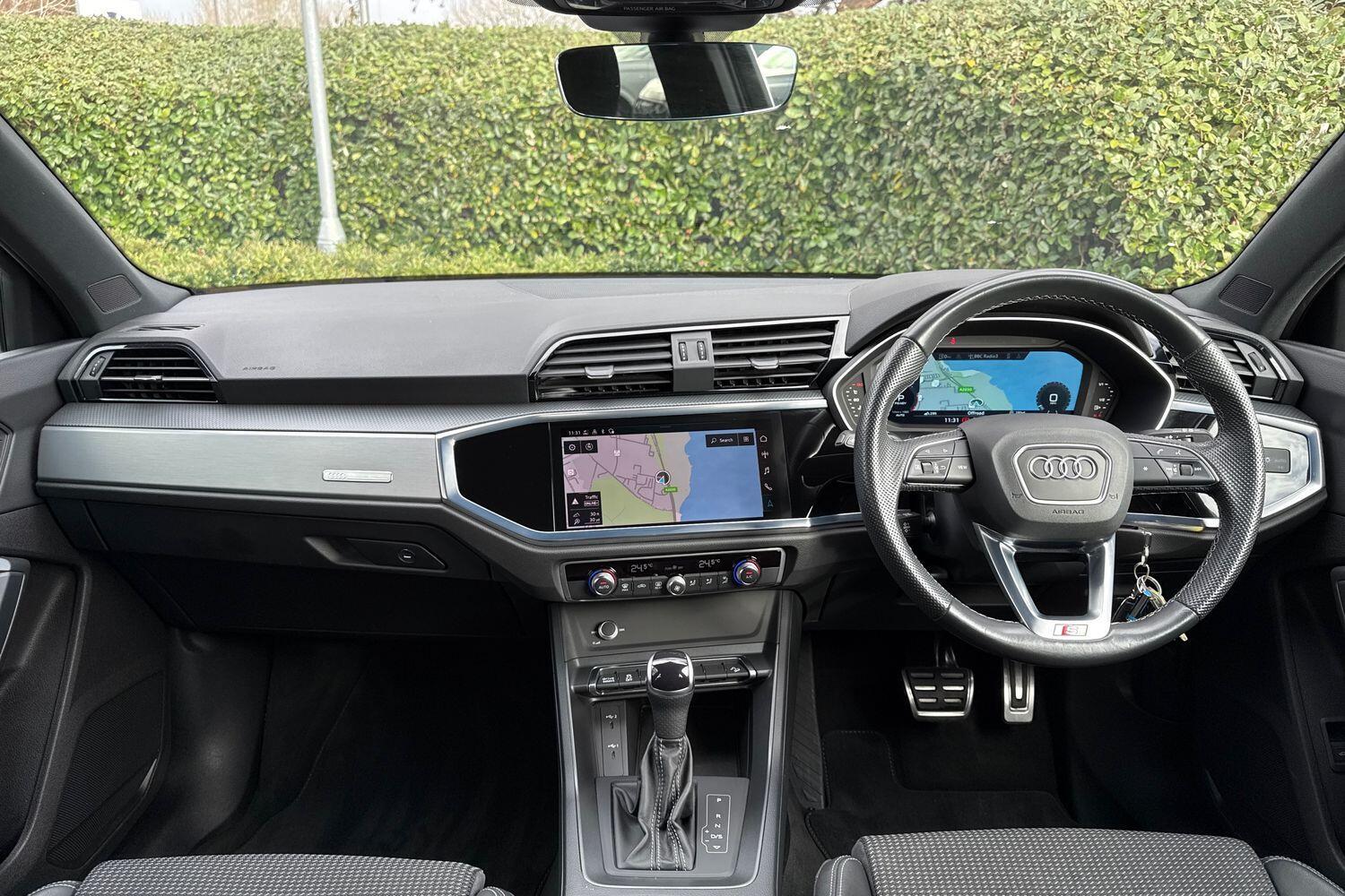 Used Audi Q3 2023 for sale - 77524373: Photo 3