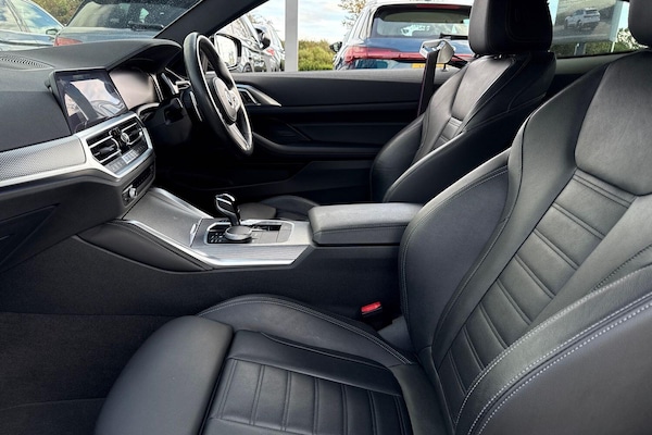 Used BMW 4 Series 2023 for sale - 76214928: Photo 30