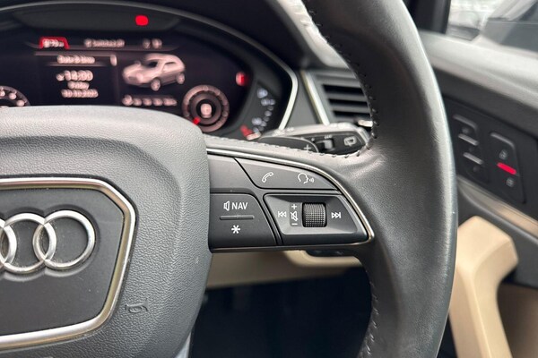 Used Audi Q5 2018 for sale - 76247070: Photo 44