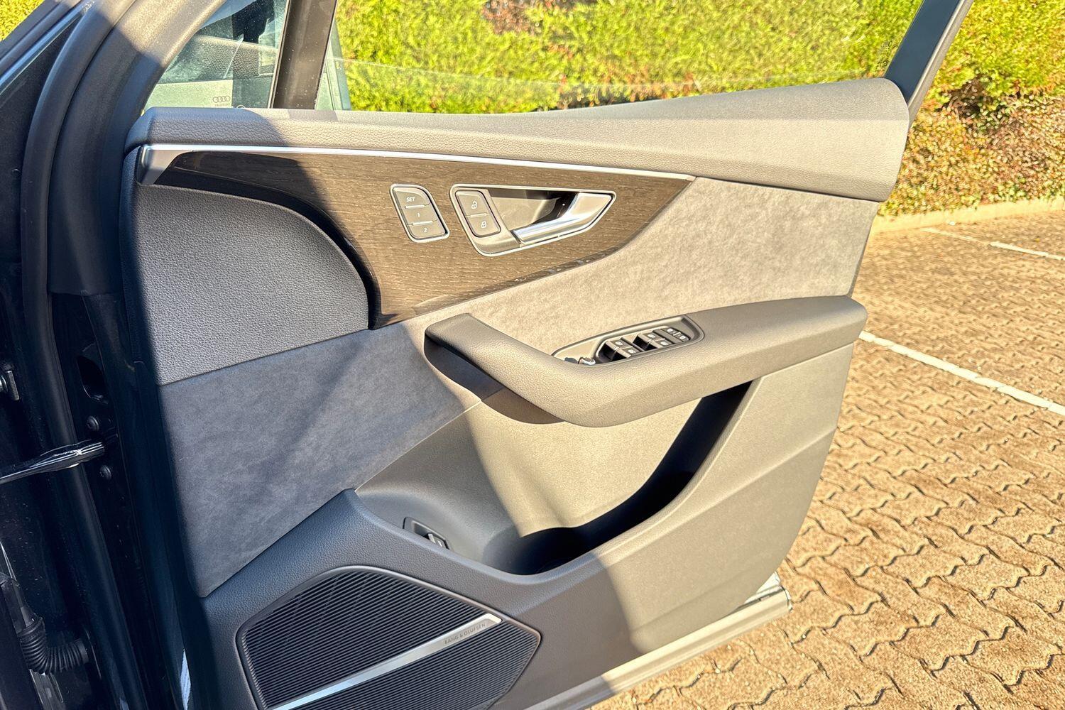 Used Audi Q7 2025 for sale - 77560019: Photo 51