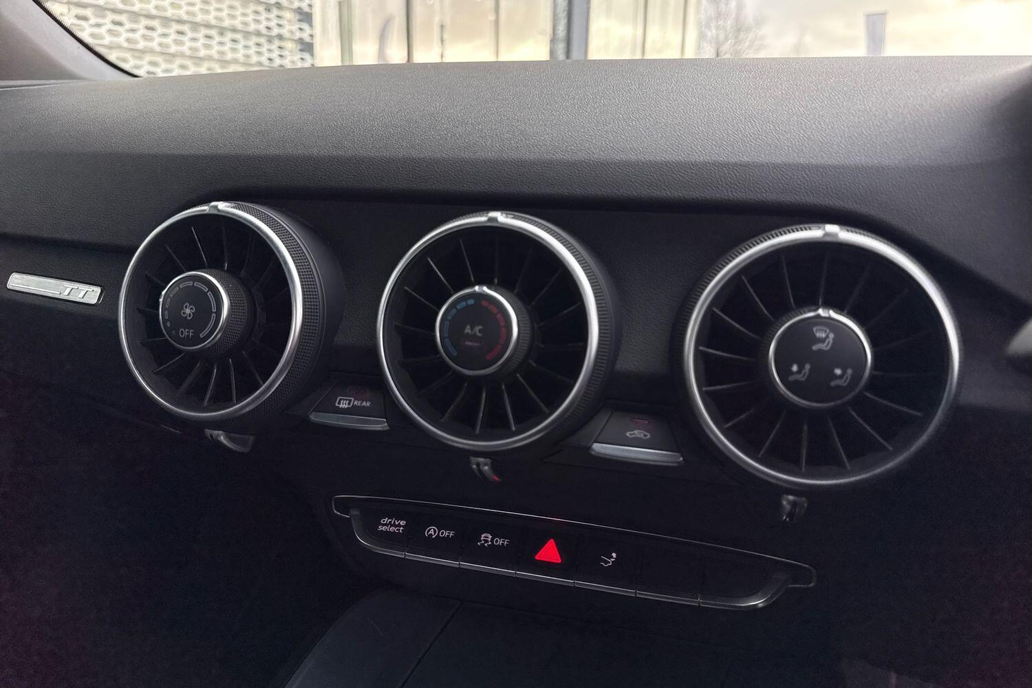 Used Audi TT 2018 for sale - 76926559: Photo 38