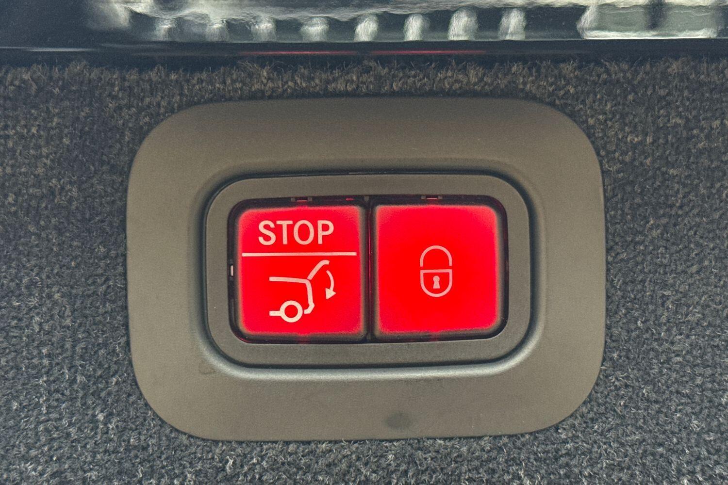 Used Aston Martin DBX 2024 for sale - 77624919: Photo 22