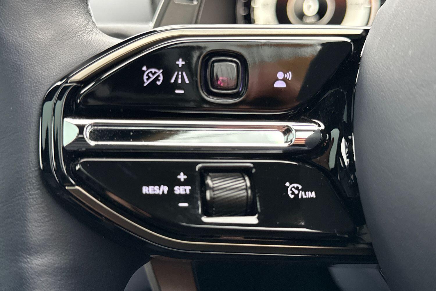 Used Aston Martin DBX 2024 for sale - 77624919: Photo 38