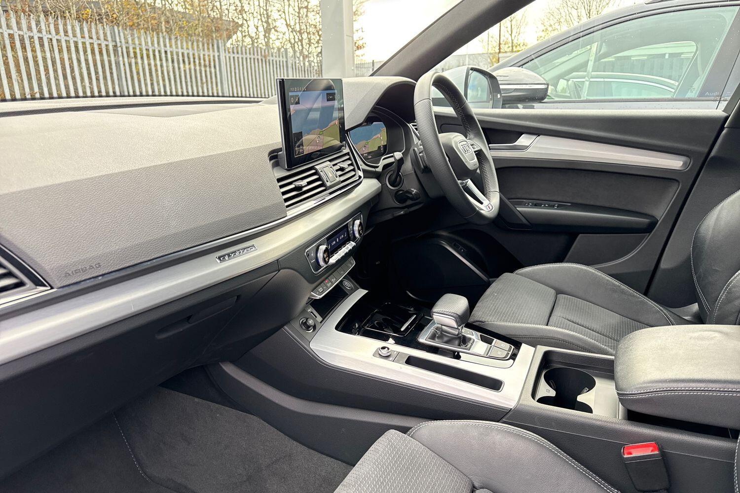 Used Audi Q5 2021 for sale - 76689242: Photo 35