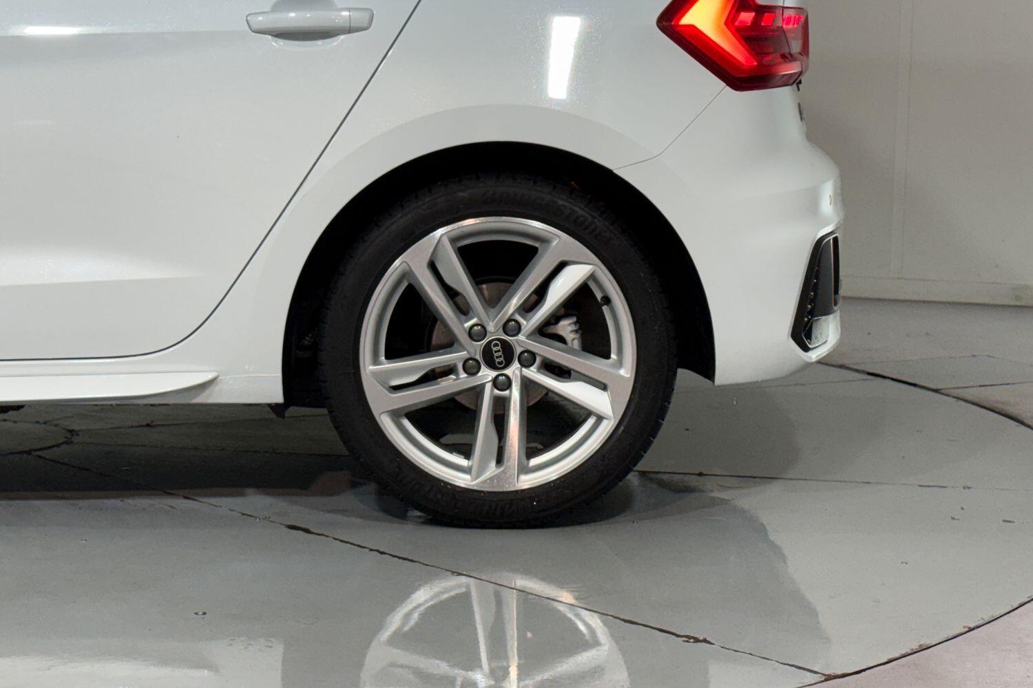 Used Audi A1 2022 for sale - 76728487: Photo 13