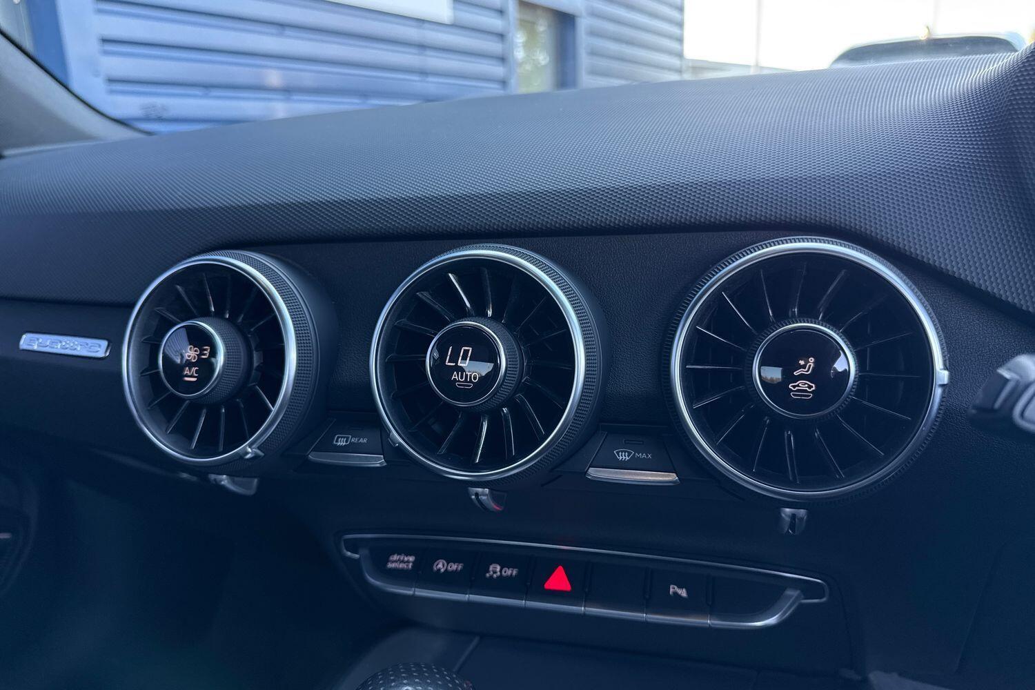 Used Audi TT 2020 for sale - 76137976: Photo 40