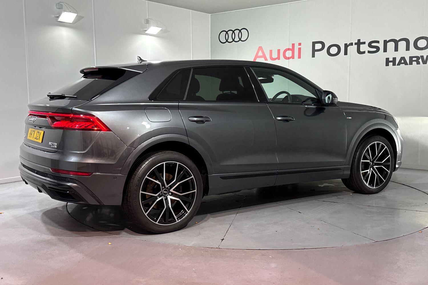 Used Audi Q8 2021 for sale - 76886346: Photo 11