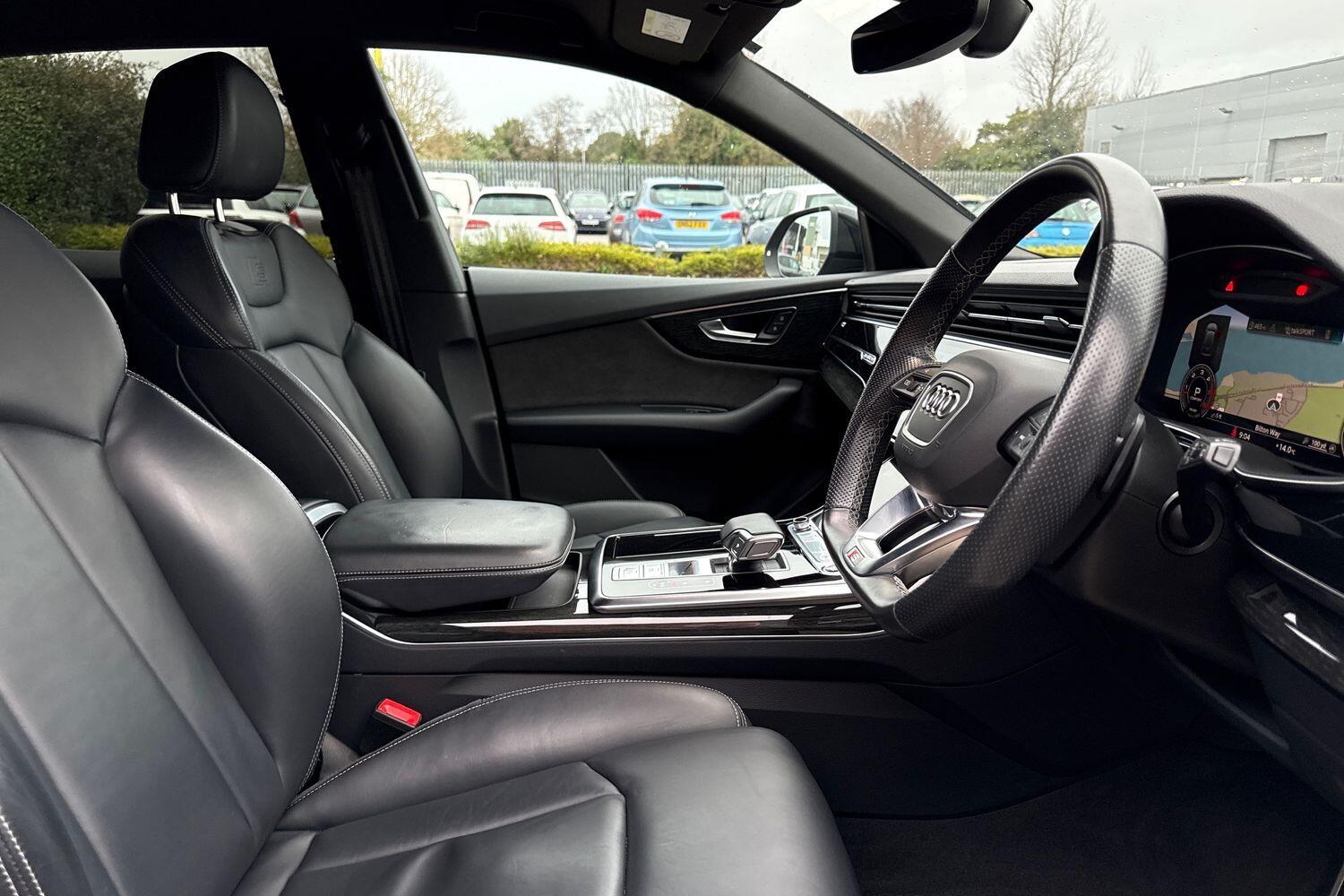 Used Audi Q8 2021 for sale - 76886346: Photo 30