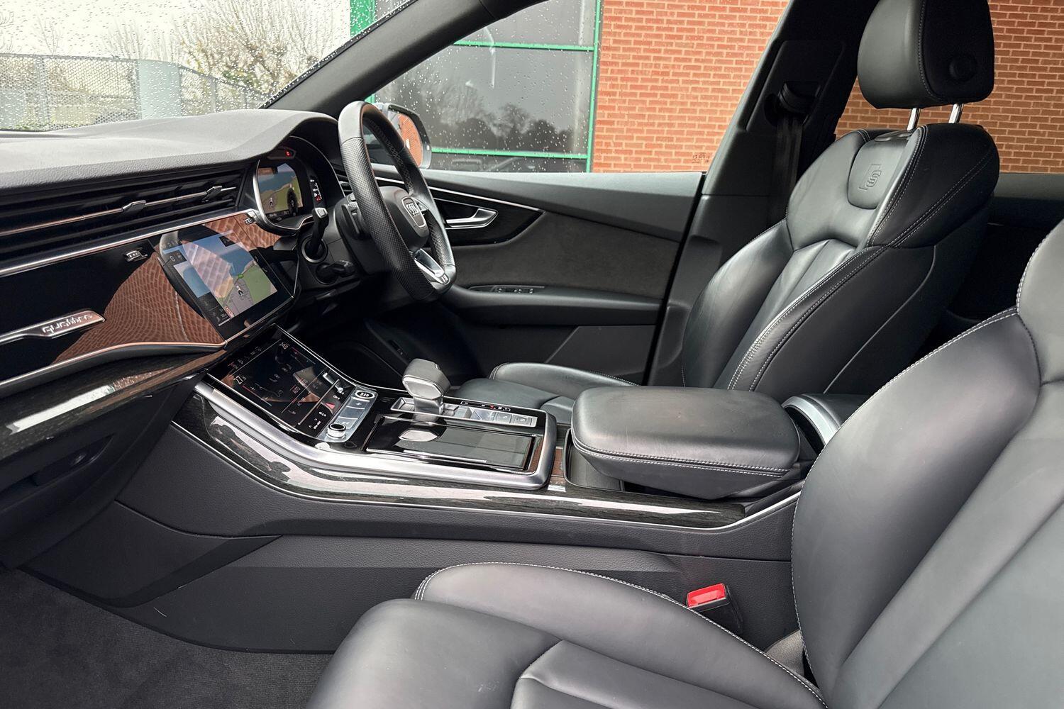 Used Audi Q8 2021 for sale - 76886346: Photo 36