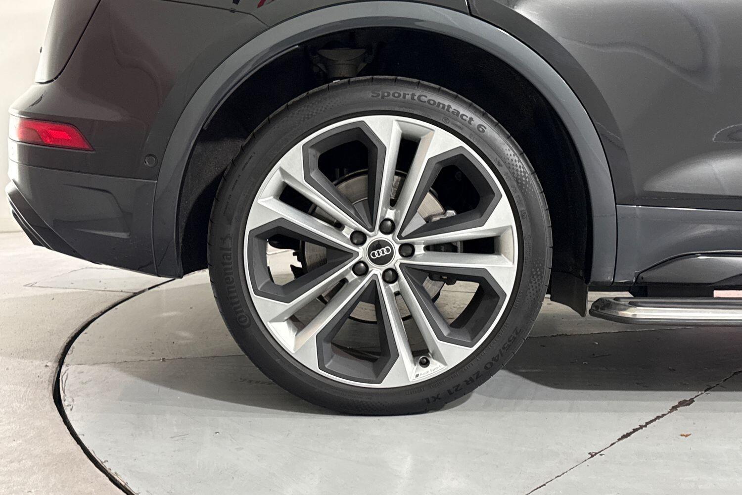 Used Audi Q5 2023 for sale - 76370895: Photo 12