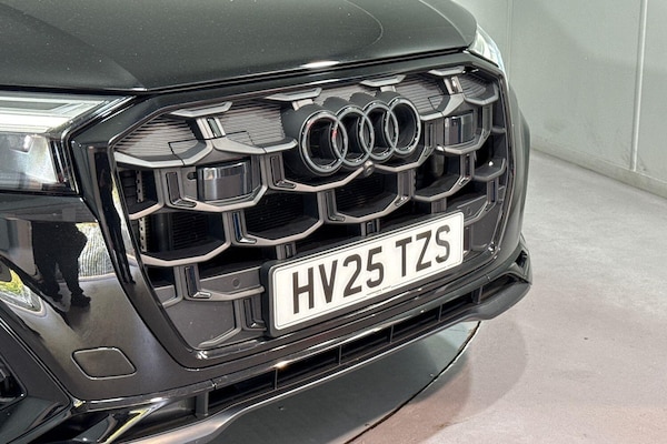 Used Audi SQ7 2025 for sale - 75979024: Photo 10