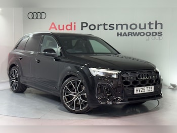 2025 (25) - 4.0 TFSI V8 Black Edition SUV 5dr Petrol Tiptronic quattro Euro 6 (s/s) (50