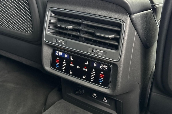 Used Audi SQ7 2025 for sale - 75979024: Photo 48