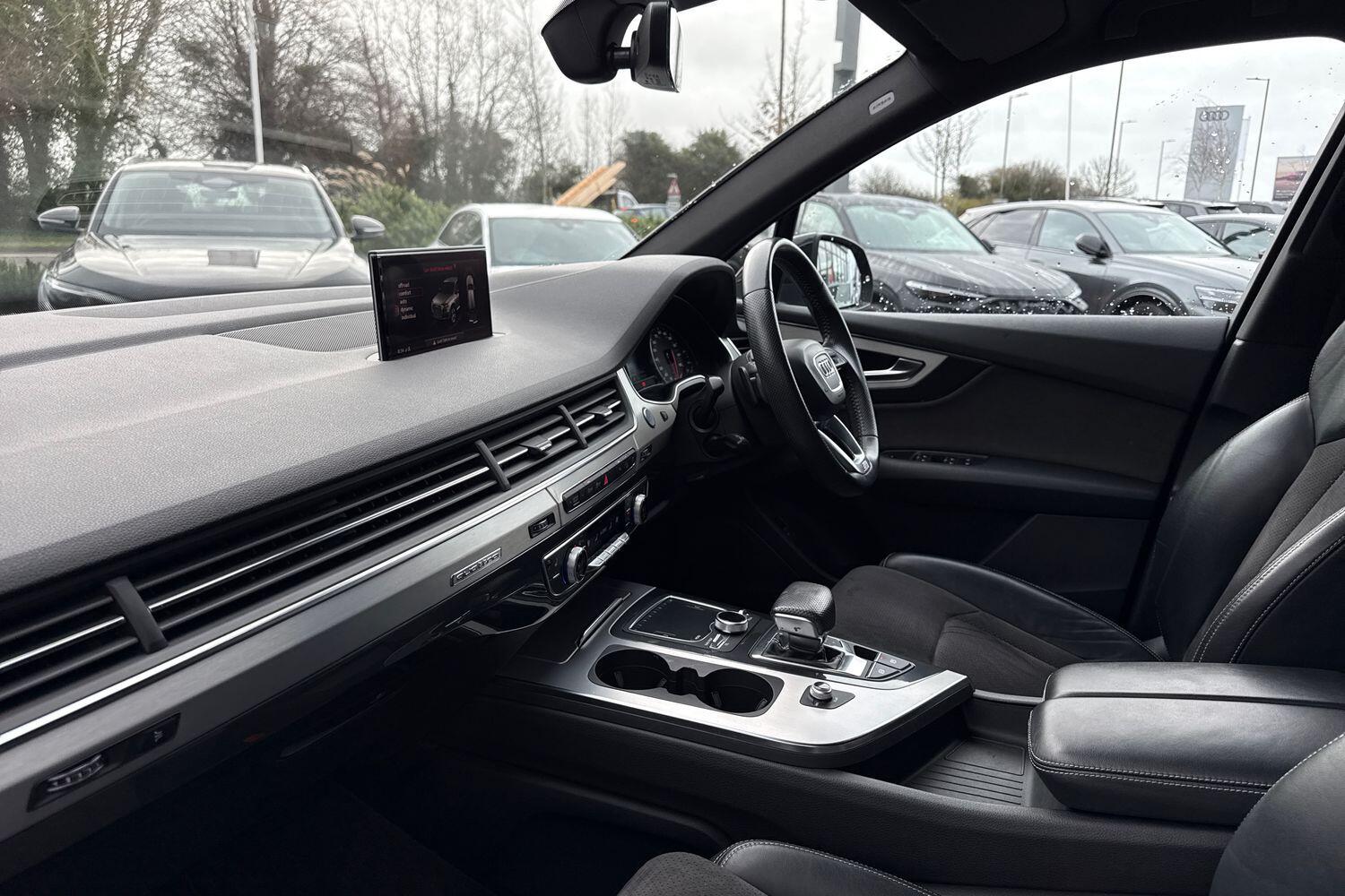 Used Audi Q7 2017 for sale - 77646210: Photo 13