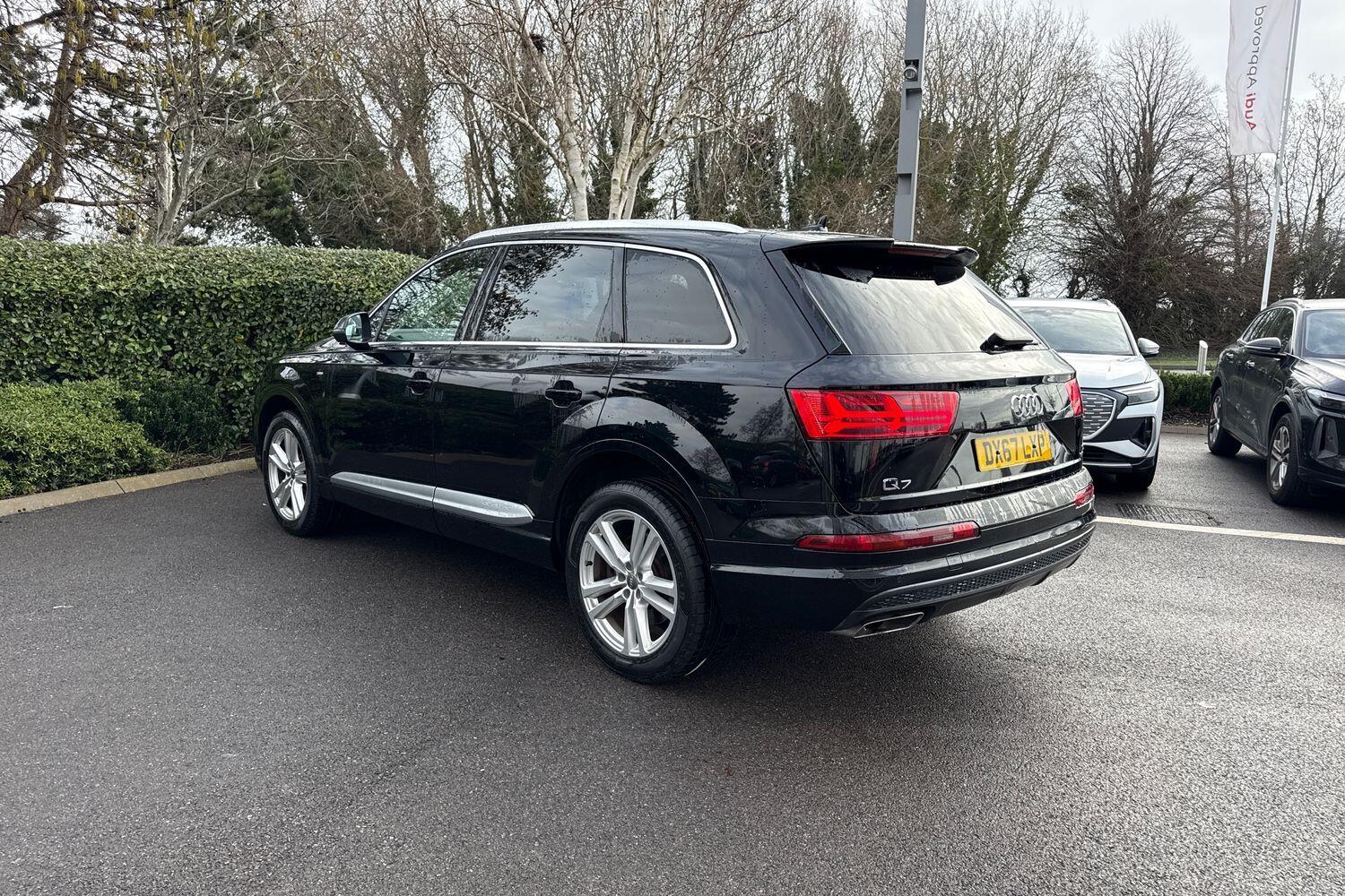 Used Audi Q7 2017 for sale - 77646210: Photo 17