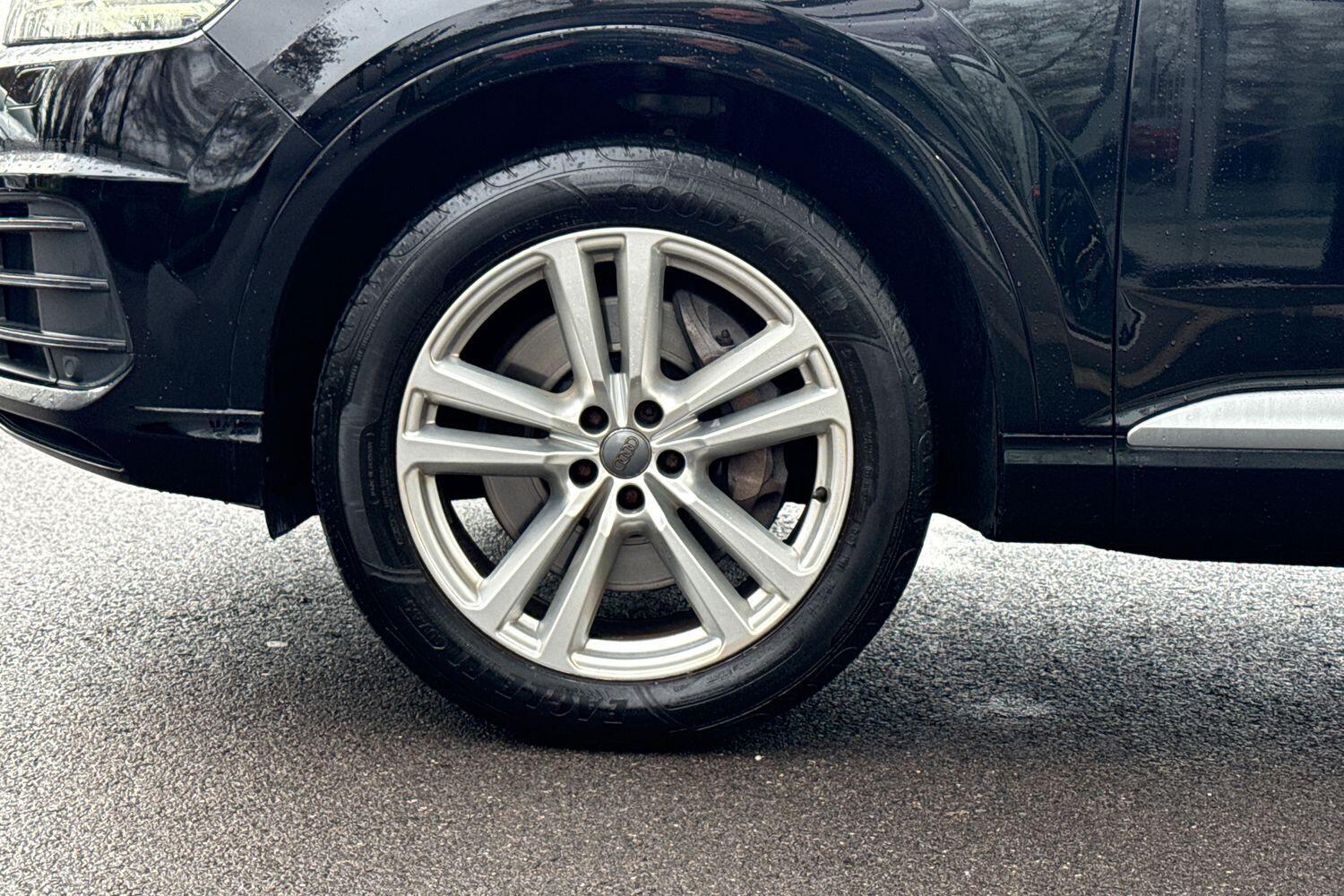 Used Audi Q7 2017 for sale - 77646210: Photo 21