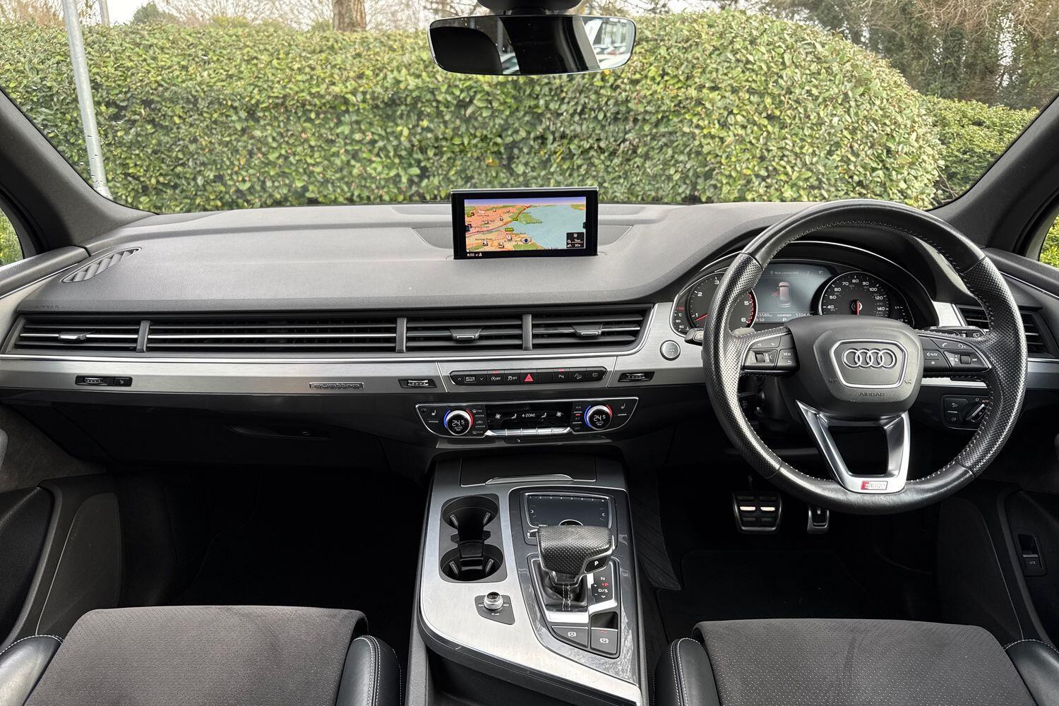 Used Audi Q7 2017 for sale - 77646210: Photo 3