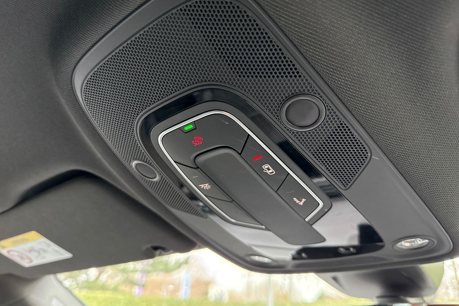 Used Audi Q7 2017 for sale - 77646210: Photo 32