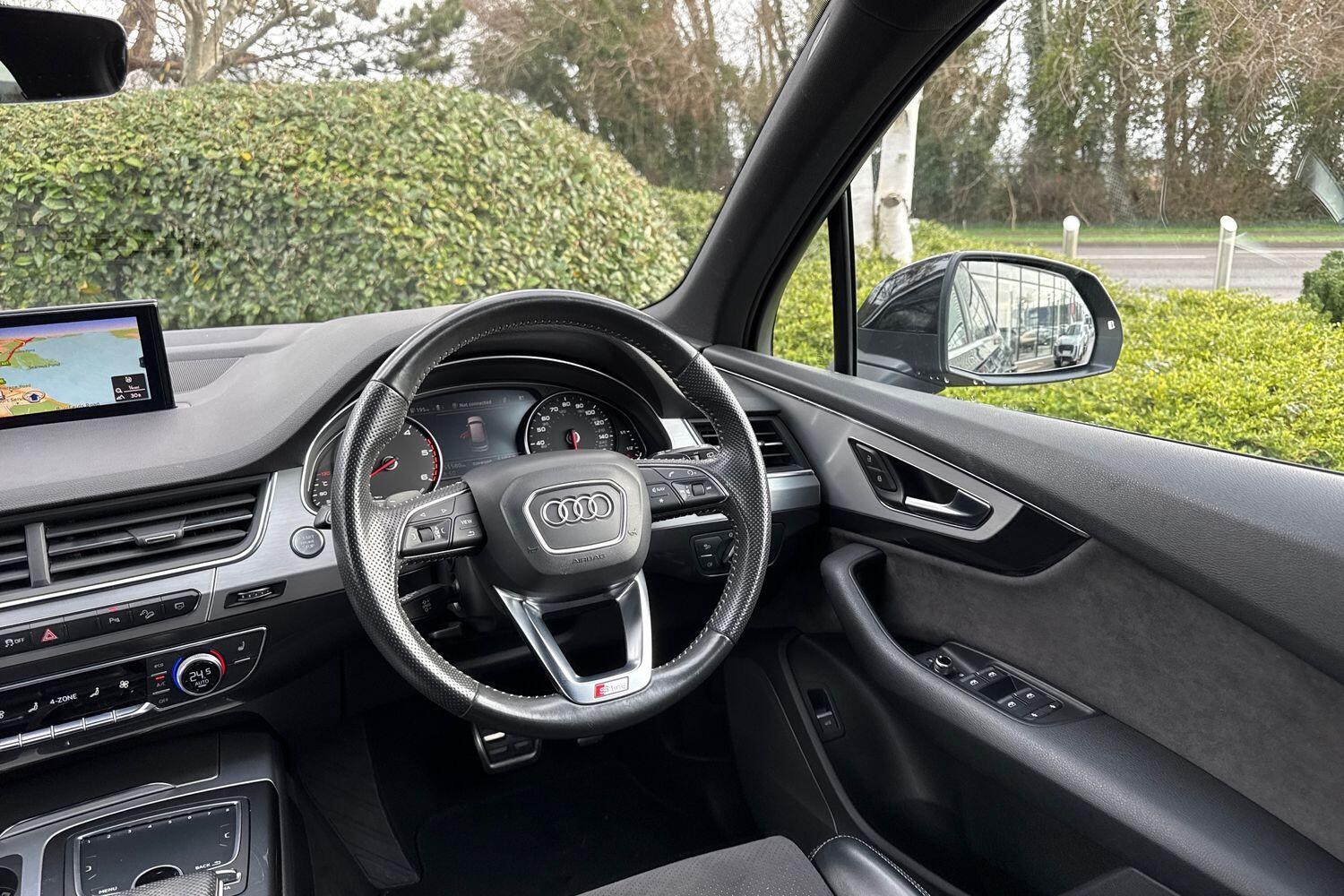 Used Audi Q7 2017 for sale - 77646210: Photo 49