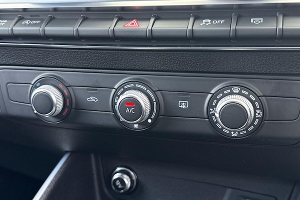 Used Audi Q2 2022 for sale - 76108668: Photo 40