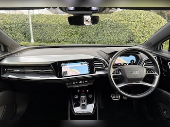 Used Audi Q4 e-tron 2022 for sale - 77496015: Photo