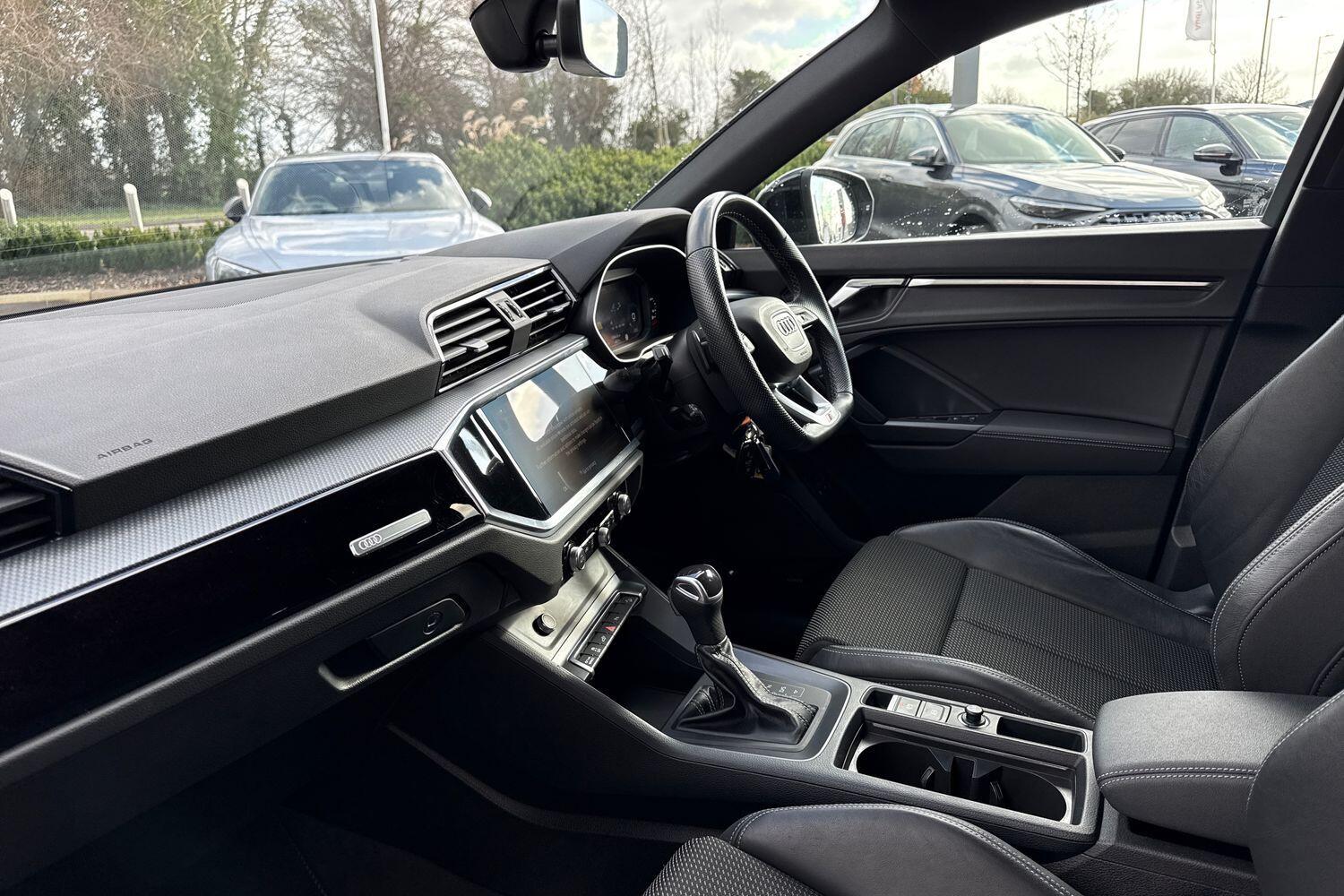 Used Audi Q3 2023 for sale - 77573851: Photo 14