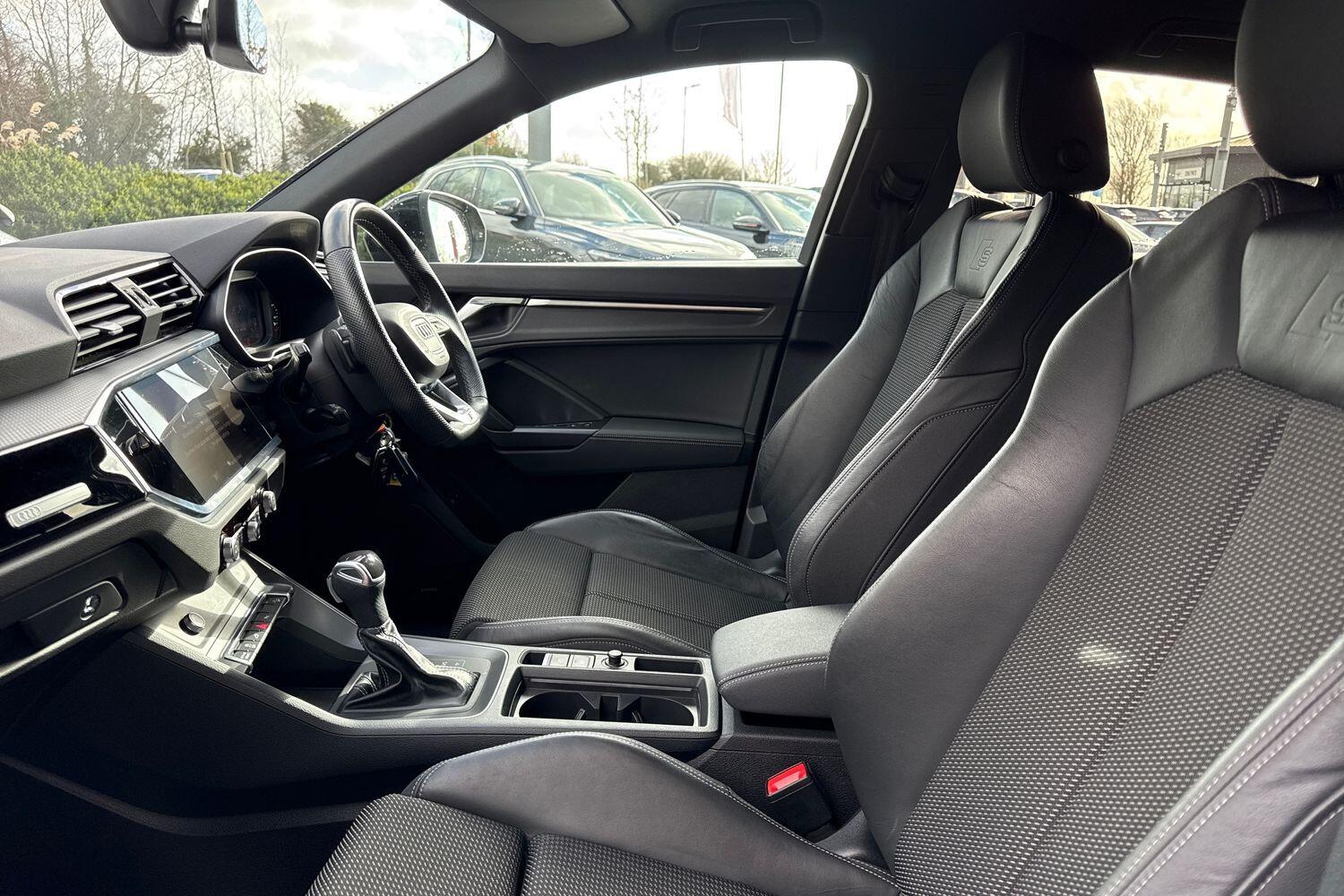 Used Audi Q3 2023 for sale - 77573851: Photo 45