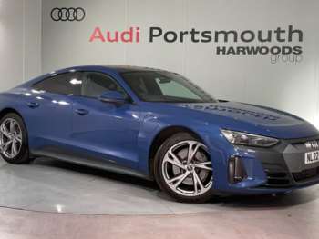 (22) - 93.4kWh Saloon 4dr Electric Auto quattro (476 ps)