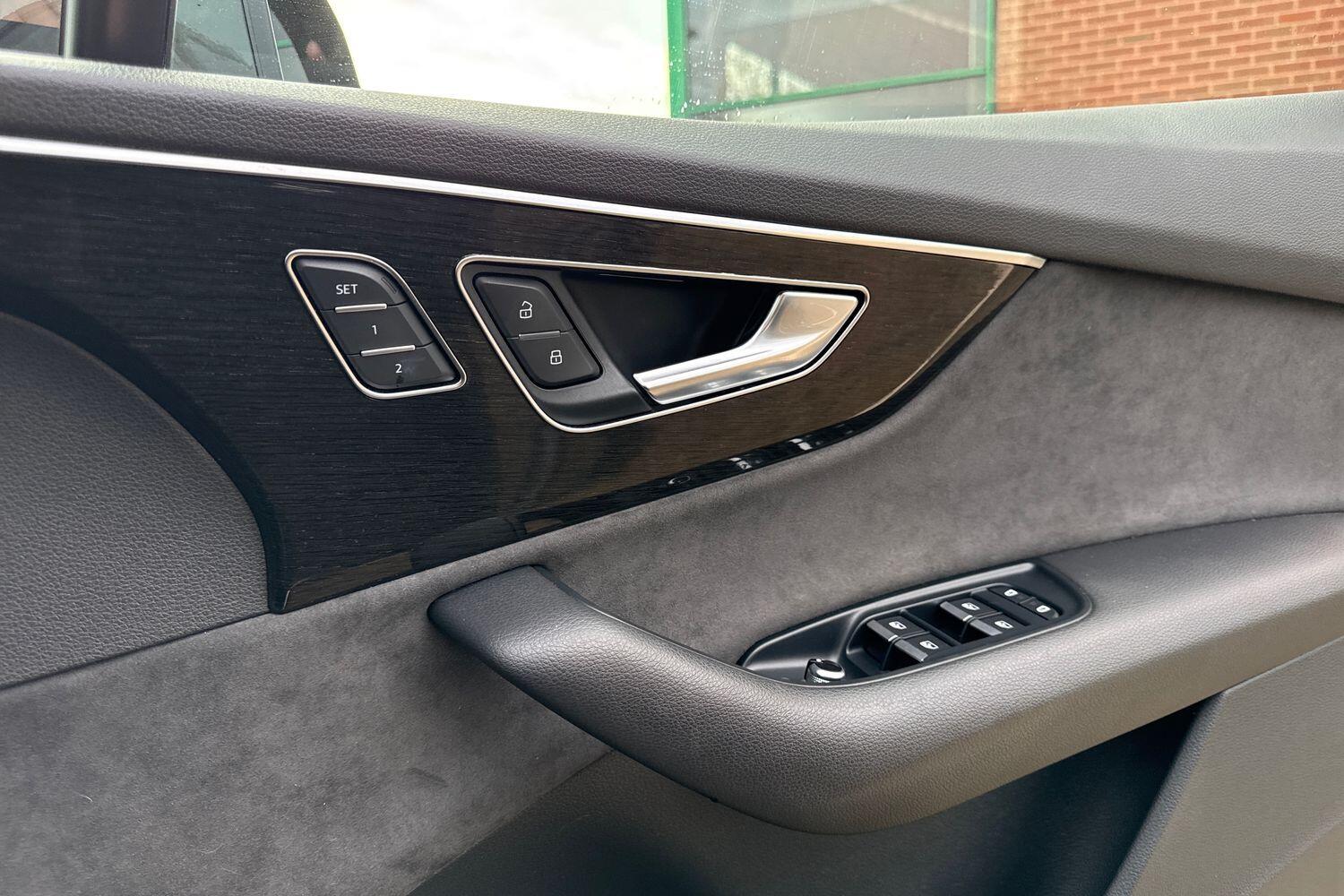 Used Audi Q7 2021 for sale - 76550421: Photo 44