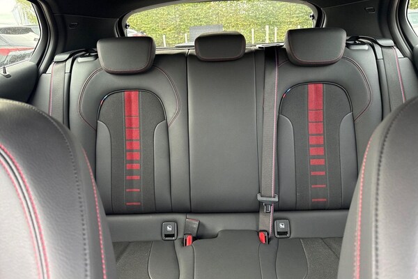 Used BMW 1 Series 2024 for sale - 76215218: Photo 32