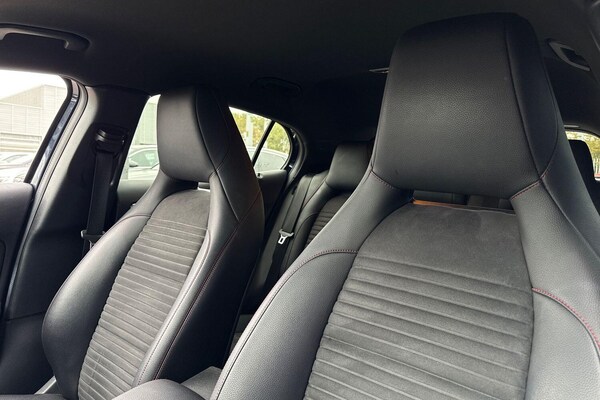 Used Mercedes-Benz GLA 2017 for sale - 76239359: Photo 29
