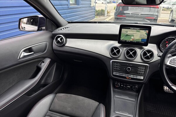 Used Mercedes-Benz GLA 2017 for sale - 76239359: Photo 32