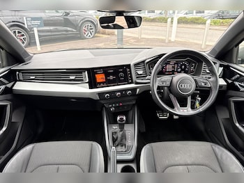 Used Audi A1 2023 for sale - 77331203: Photo