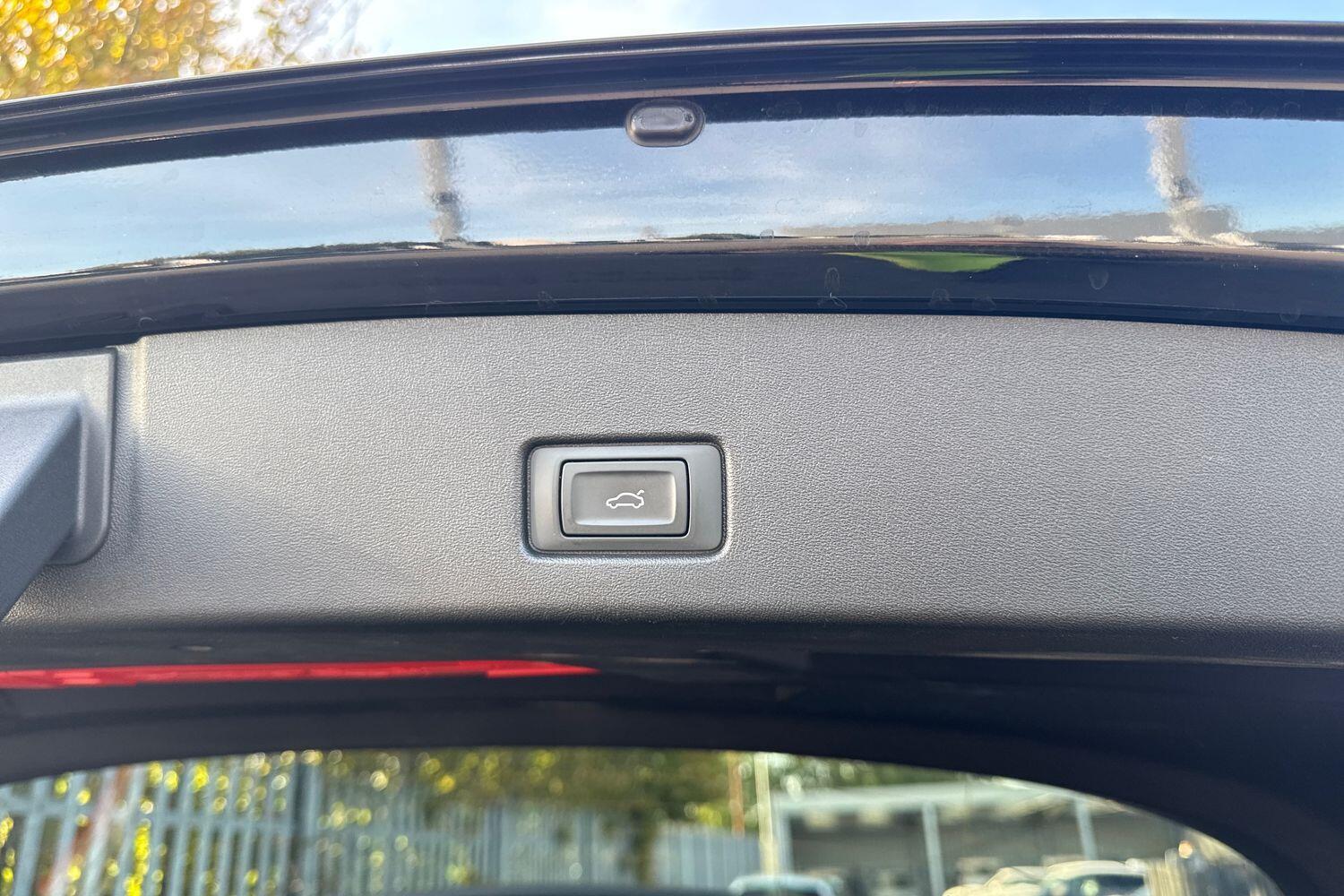Used Audi Q4 e-tron 2022 for sale - 76072805: Photo 19
