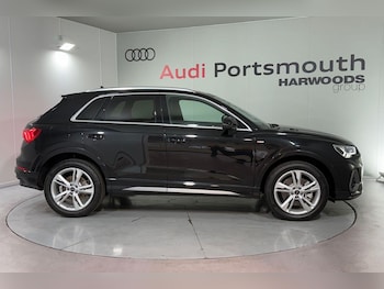 Used Audi Q3 2024 for sale - 75577190: Photo