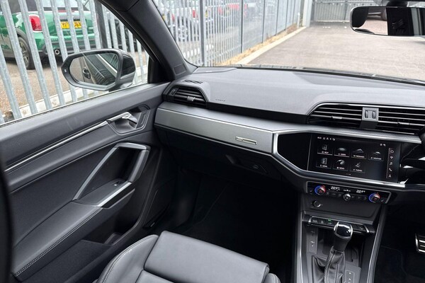 Used Audi Q3 2024 for sale - 75577190: Photo 36