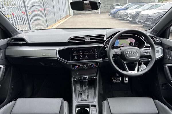 Used Audi Q3 2024 for sale - 75577190: Photo 3