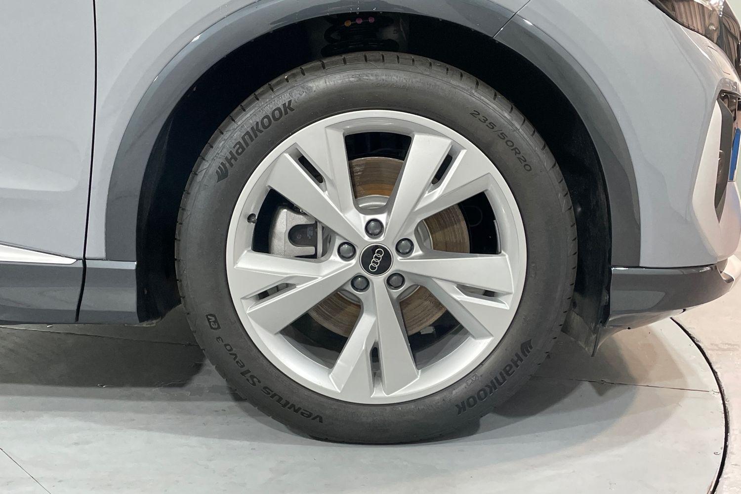 Used Audi Q4 e-tron 2024 for sale - 76000762: Photo 10