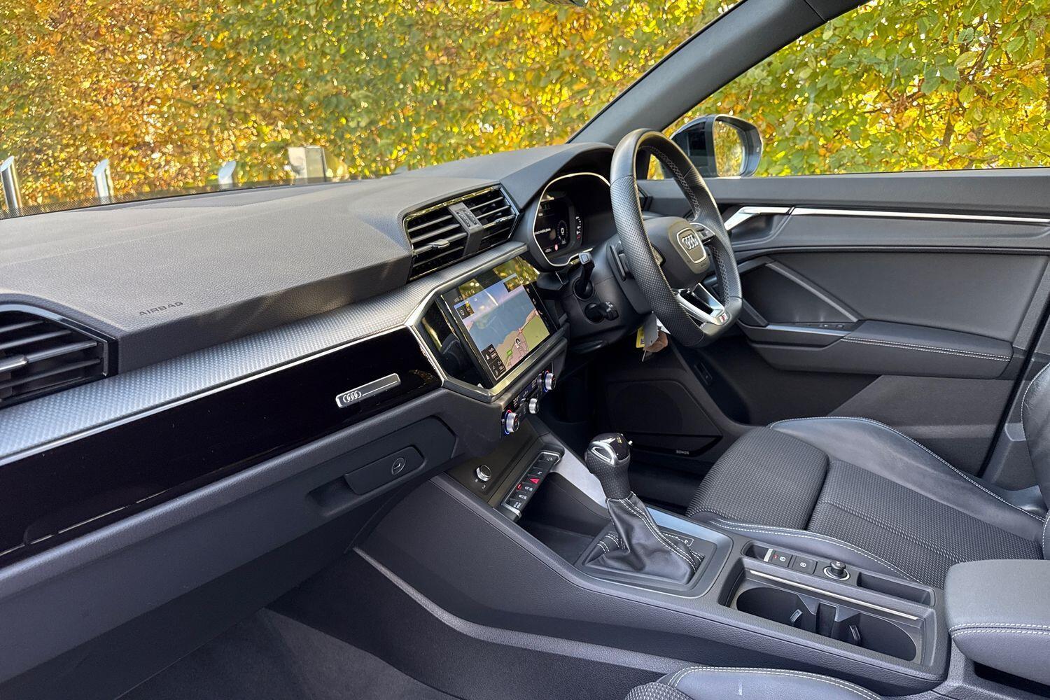 Used Audi Q3 2023 for sale - 76511877: Photo 31