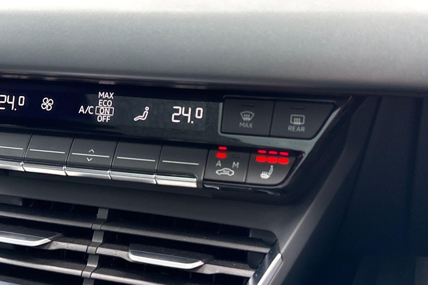 Used Audi e-tron GT 2022 for sale - 77625569: Photo 16